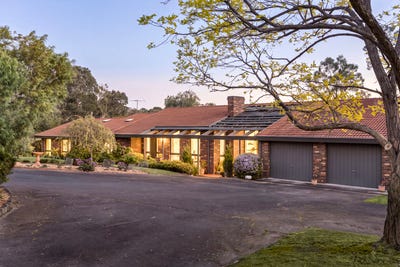 /international/au/41-43-obriens-lane-templestowe-vic-152520700/