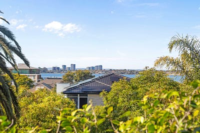 /international/au/17-hillway-nedlands-wa-151089120/