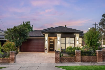 /international/au/19-edinburgh-road-blackburn-south-vic-152462652/