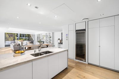 /international/au/3a-2-22-knox-street-double-bay-nsw-151158128/