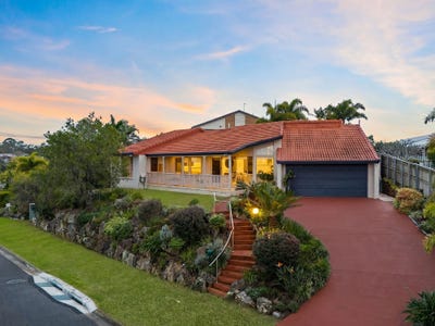 /international/au/16-rembrandt-street-carina-qld-151322440/