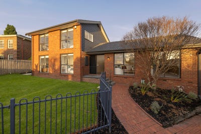 /international/au/7-knowsley-court-wantirna-vic-148376024/