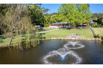 /international/au/96-oak-road-matcham-nsw-152428160/