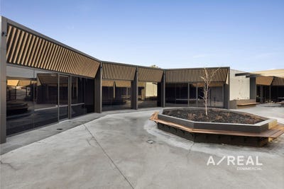 /international/au/102-43-danaher-drive-south-morang-vic-504918592/