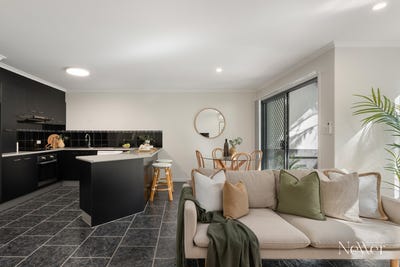 /international/au/13-6-8-wales-court-mount-coolum-qld-151394452/
