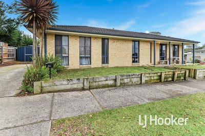 /international/au/4-ash-crescent-pakenham-vic-148413492/