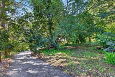/international/au/125-inverness-road-kalorama-vic-152552360/
