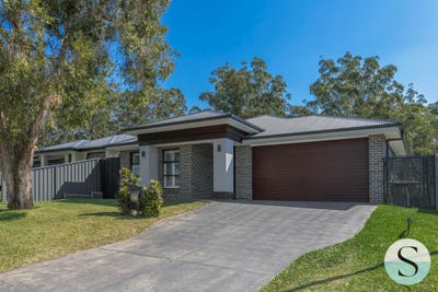 /international/au/11-yango-street-cooranbong-nsw-152496832/