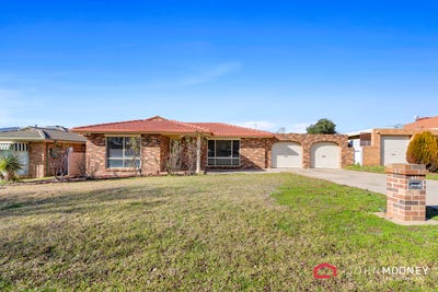 /international/au/106-dalman-parkway-glenfield-park-nsw-148629852/