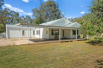 /international/au/28-tiger-hill-road-tatong-vic-150858008/