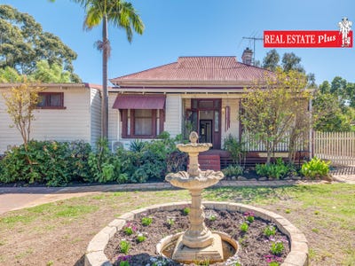 /international/au/16-croydon-street-bellevue-wa-152529648/
