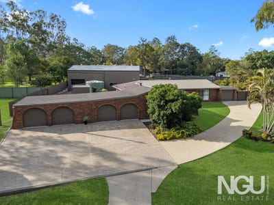 /international/au/27-voyager-drive-karalee-qld-148491396/