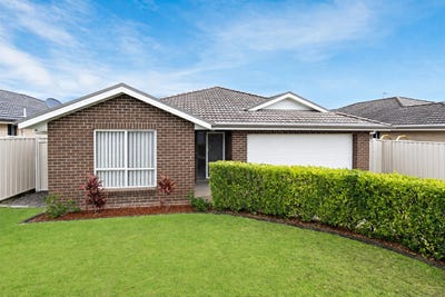 /international/au/11-regatta-way-summerland-point-nsw-151380176/