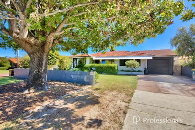 /international/au/23-collingwood-street-dianella-wa-150973492/
