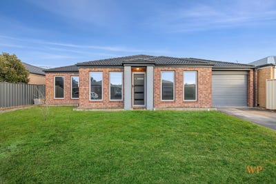 /international/au/9-buloke-crescent-kilmore-vic-148421252/?lang=id