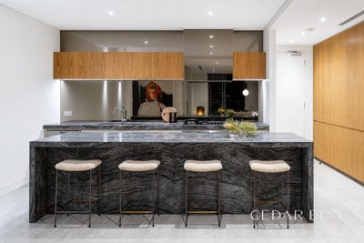 /international/au/212-river-esplanade-docklands-vic-151943720/