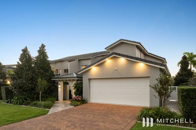 /international/au/5312-marine-drive-north-sanctuary-cove-qld-147952400/