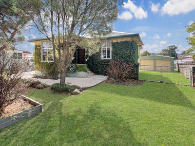 /international/au/2-jubilee-street-tenterfield-nsw-151290120/