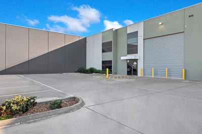 /international/au/47a-peet-street-pakenham-vic-504911316/