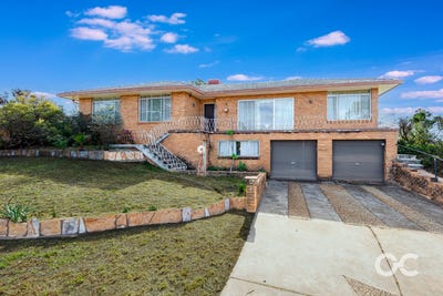 /international/au/2-heron-avenue-parkes-nsw-151271380/