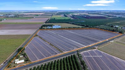 /international/au/255-new-farm-road-alloway-qld-700413828/