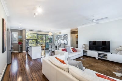 /international/au/8-177-oxford-street-leederville-wa-151259260/