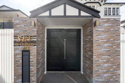 /international/au/40-dobson-street-ascot-qld-151399412/