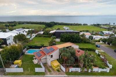 /international/au/39-warra-street-wynnum-qld-204532252/