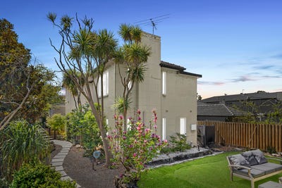/international/au/38-mary-street-beaumaris-vic-152619408/
