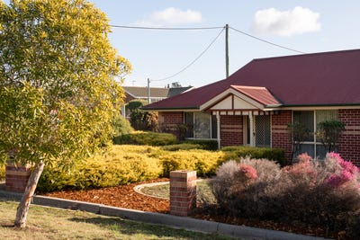 /international/au/14-deviation-crescent-prospect-tas-148240688/