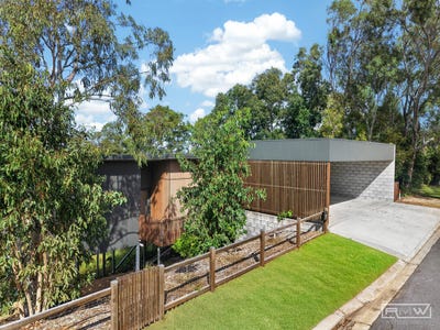 /international/au/2-7-banksia-place-taranganba-qld-151503028/