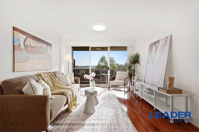 /international/au/56-4-10-pound-road-hornsby-nsw-151029740/