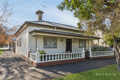 /international/au/64-mountain-street-south-melbourne-vic-151507276/