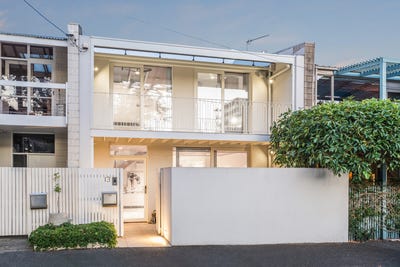 /international/au/13-england-street-geelong-vic-151092580/