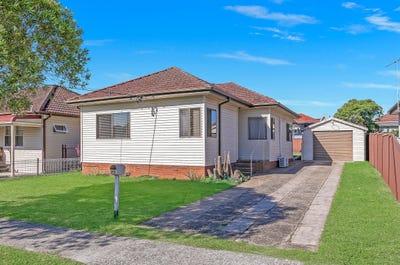/international/au/15-boomerang-street-granville-nsw-150937568/