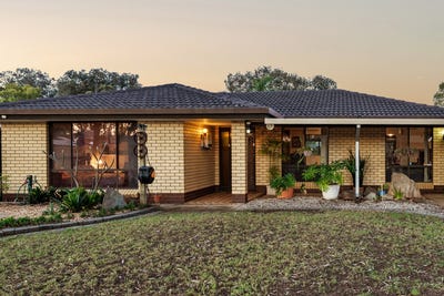 /international/au/5-tecoma-court-parafield-gardens-sa-152650588/