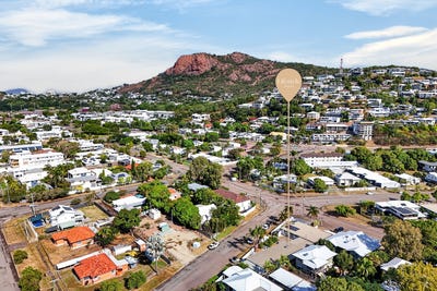 /international/au/3-43-rose-street-north-ward-qld-151565472/