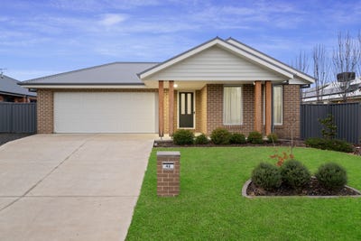 /international/au/43-birchgrove-crescent-thurgoona-nsw-151463352/