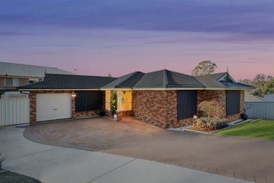 /international/au/1-hogue-place-mount-annan-nsw-148554232/