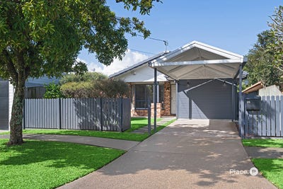 /international/au/25-gatling-road-cannon-hill-qld-151267780/