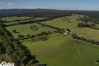 /international/au/846-boundary-road-briagolong-vic-700412916/