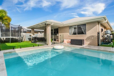 /international/au/110-mcarthur-parade-baringa-qld-151543896/