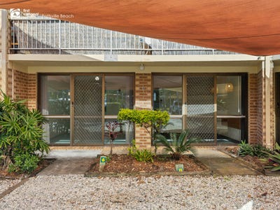 /international/au/4-4-boronia-avenue-pottsville-nsw-151435244/
