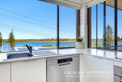 /international/au/3-33-leeding-terrace-caloundra-qld-152294980/