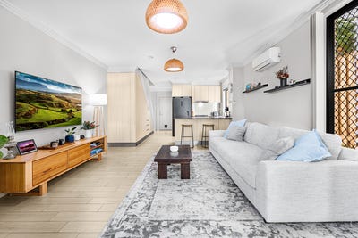 /international/au/35-1914-creek-road-cannon-hill-qld-148477136/