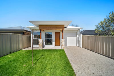 /international/au/11-cornwall-street-lockleys-sa-152641624/