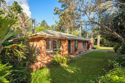 /international/au/48-gumland-drive-witta-qld-151238144/