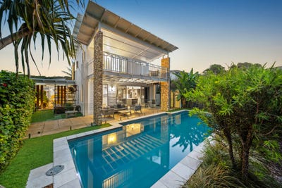 /international/au/4-boardrider-crescent-mount-coolum-qld-151216672/