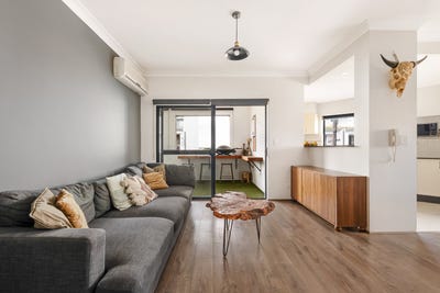 /international/au/5-771-777-new-canterbury-road-dulwich-hill-nsw-152715424/