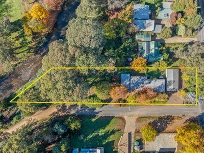/international/au/39-chenery-street-jamieson-vic-151361180/